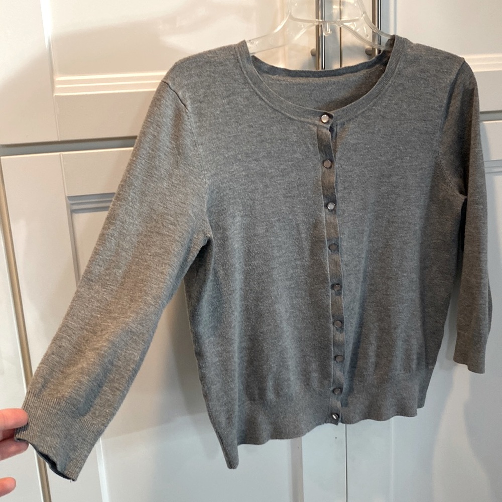 Light gray cropped cardigan